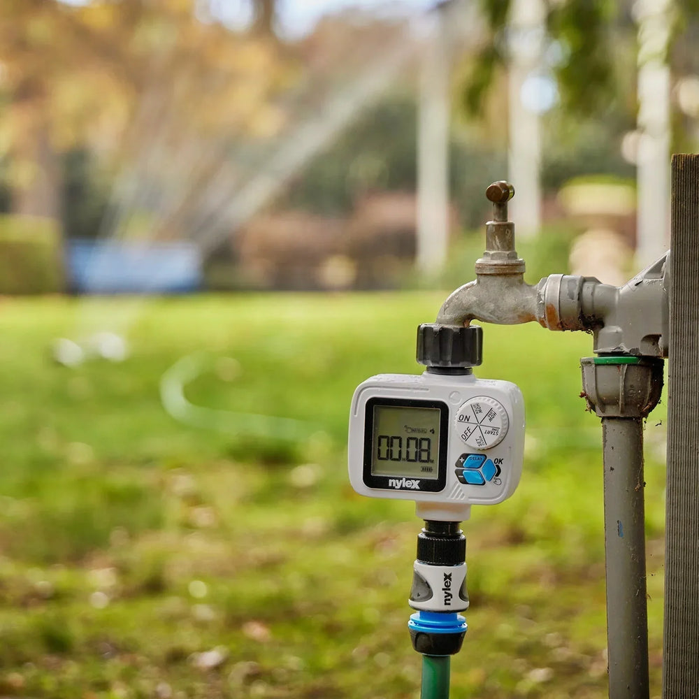 Guide to Lawn Watering in Australia: How Often, How Long & Best Time