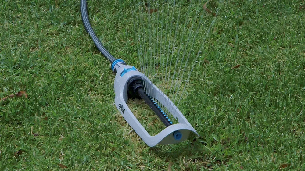 Nylex Essential Watering Tips – Watering Lawns