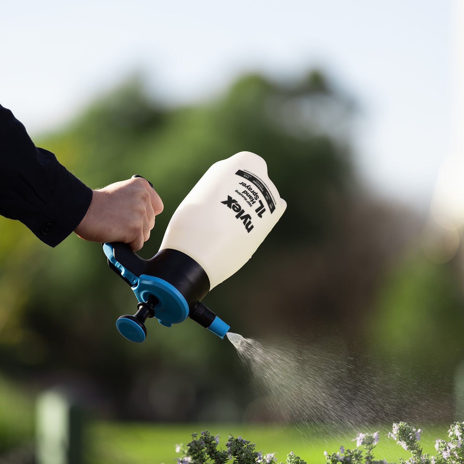 2L 360° Hand Sprayer - Nylex